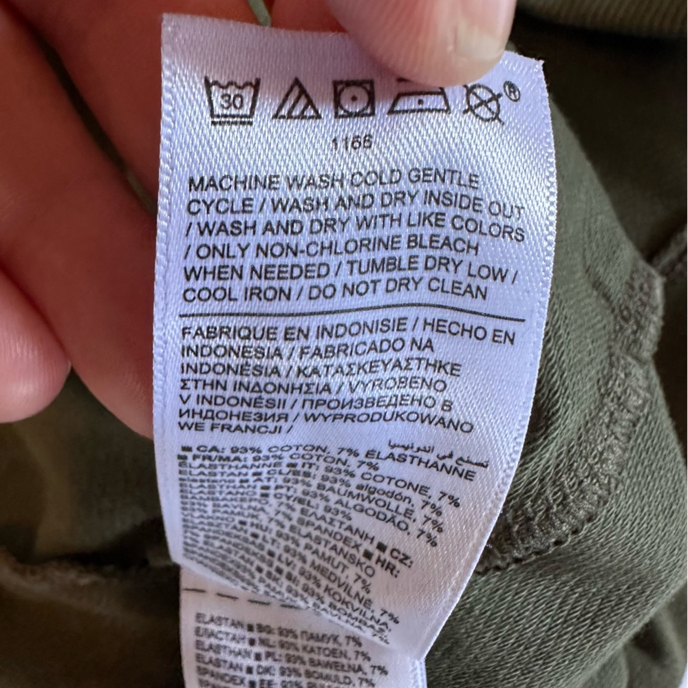 Athleta Women’s Aspen Olive Farallon Weekender Snap Ankle Pants- Size Small - Picture 6 of 16